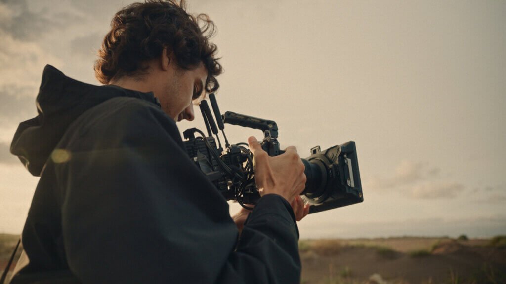 كاميرا Nikon ZR بتقنية RED R3D لتصوير الفيديو الخام بدقة 6K